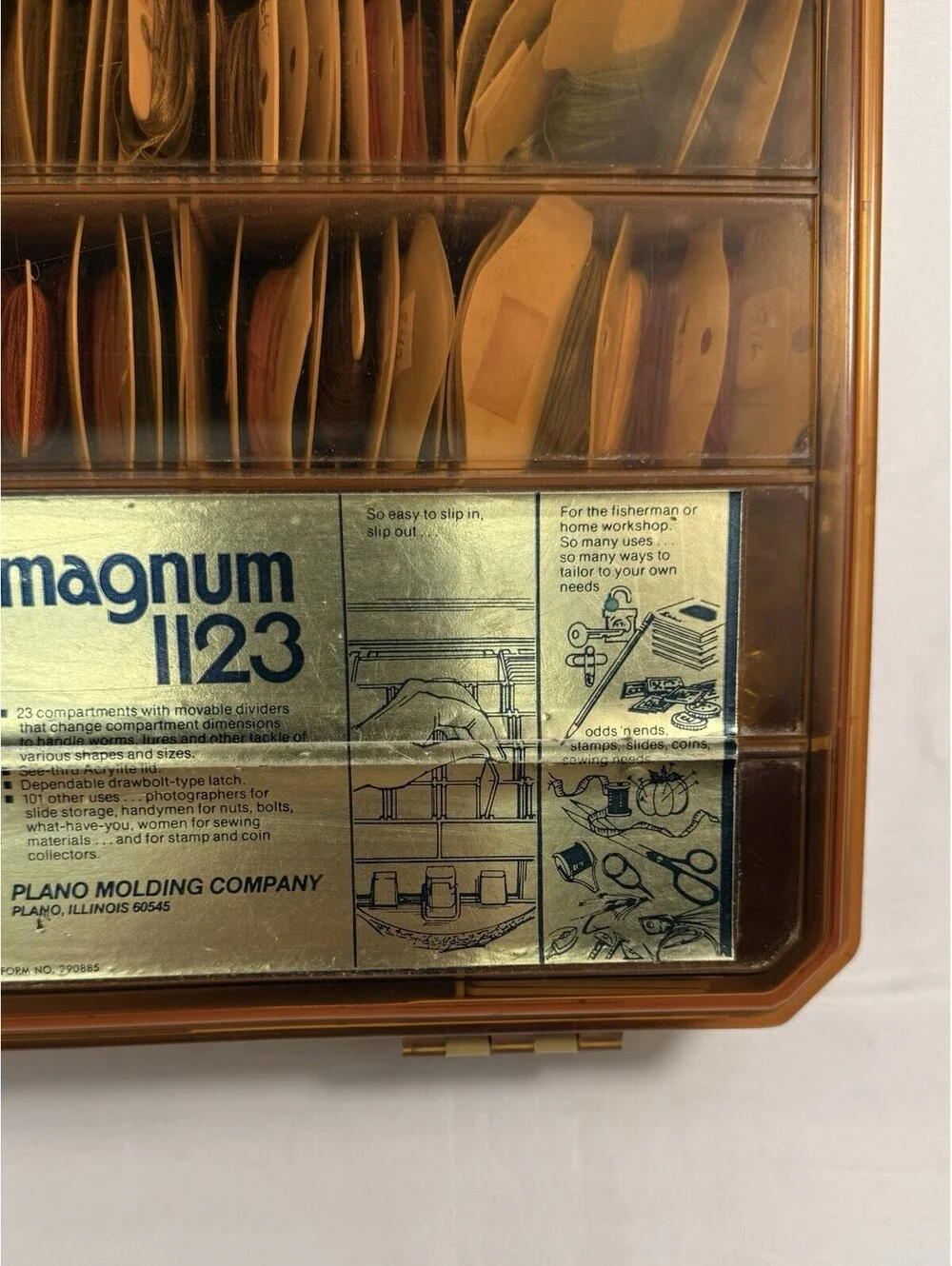 Magnum Plano Storage Box with Embroidery Cross Stitch Floss Craft Sewing